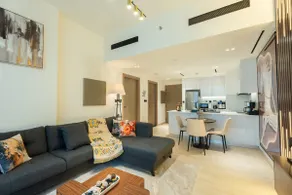Chic Comfort. Stylish One-Bedroom - Image 3
