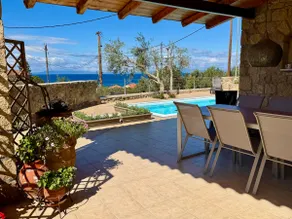 Lavender Garden Retreat - Secluded Seaside Getaway - Image 3