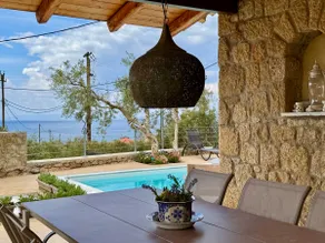 Lavender Garden Retreat - Secluded Seaside Getaway - Image 5