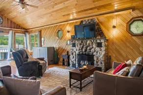 5 Min to Colgate, Pet Friendly, Sleeps 6 - Image 4