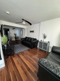 Modern Upscale Retreat - Image 2