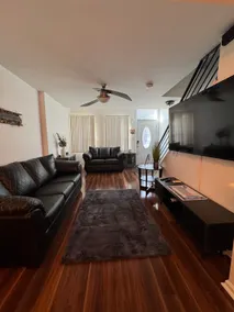 Modern Upscale Retreat - Image 3