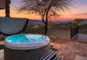 Luxury Desert Views | Hot Tub | Midweek Special - Image 3