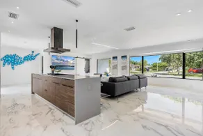Blue Sky Villa with Heated pool - Image 5