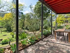 Settlers Retreat - Image 3