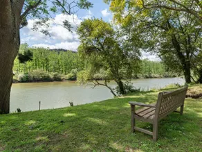 Settlers Retreat - Image 4