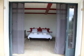 The Red Kiss, Love Room - Image 5