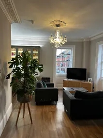 Historic property in the heart of Salisbury - Image 2