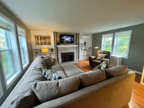 Oswego Laker House - Image 2