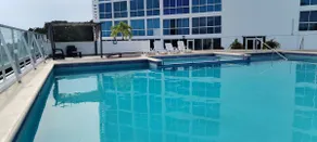 Stylish Beach Suite | Mini Market & Comfort - Image 5