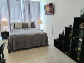Stylish Beach Suite | Mini Market & Comfort - Image 3