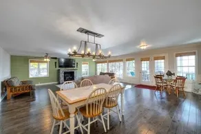 Nanny’s Lake Retreat - Image 5