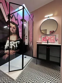 Loveroom PinkArt Hot Tub 60 m² - Air conditioning - Garden - Image 2