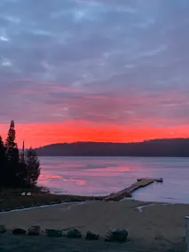 Fall in Love with Lakeside Views: 2BR Condo - Image 3
