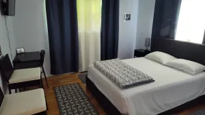 2BR/1BA Private Suite near Breaks & Flannagan Dam - Image 3