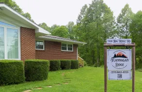 2BR/1BA Private Suite Haysi VA near Breaks Park - Image 2