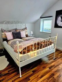 Charming apartment with panoramic views in Innsbruck - Image 2