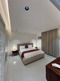 Rose Chalet Unit 3 - Image 3