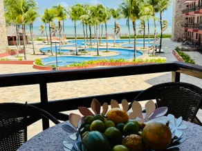 Perfect Ocean Front 2 bedroom appartment (218) - Image 2