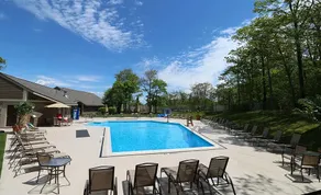 Hidden Valley - Walk to Slopes and Pool - 2 BR with Fireplace + WIFI - Image 2