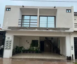 3 Beautiful and Comfortable Apartment - Image 2