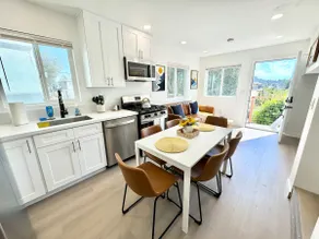 CASA 61 - NEW and Lovely 3beds/2baths in San Diego - Image 2