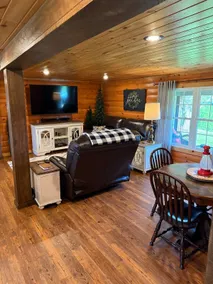 Cozy Country Cabin Getaway - Image 3