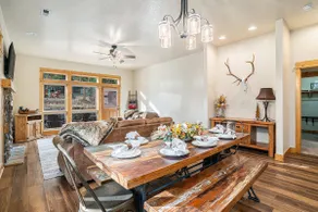 Bobcat Bunkhouse Estes Park-Family Retreat/Hot Tub - Image 2