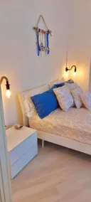 modern apartment on the waterfront - Image 3