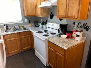 Cozy 3 bedroom house - Image 3