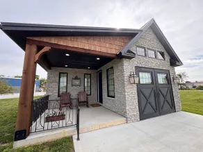 Courtside Cottage - Image 2