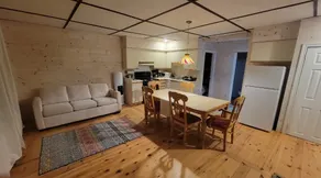 Saule | 2BR Lakefront Chalet, Gracefield - Image 5