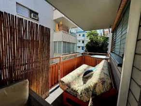 Waikiki beach apt! Wraparound lanai! Pool/Kitchen! - Image 2