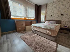 Flora Apartment - Image 5
