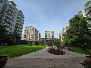 Flora Apartment - Image 4