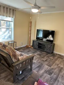 Trail side Lodge - Image 2