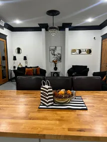 The Luxury Family Retreat Home - Image 4