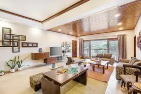 Lakeside Retreat Bliss & Nature Views - Image 3