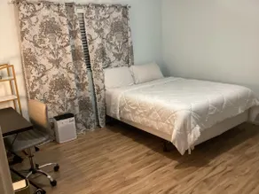 Private Lynnwood Suite | Near Alderwood Mall +w/EV - Image 3