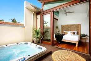 Luxury On The Bay 1 - Ocean Views - Image 3