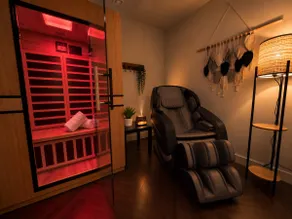Designer-Inspired Stay 1BR + Sauna/Massage Chair - Image 2