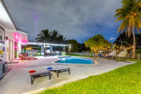 4b house nea Stadium/Pool/Lake/BBQ/kayak/voleyball - Image 4