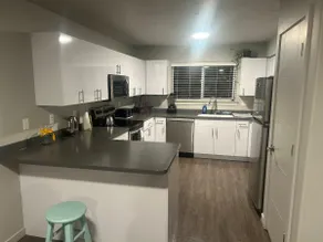 New and cozy Entire Apartment - Image 2