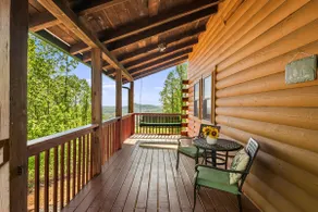 Charming Cabin with Incredible Mountain Views - Image 2