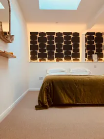 Retro Apartment in Sherborne - Image 3