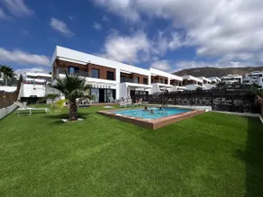 Modern villa with private pool in Finestrat, Benidorm, - Image 2