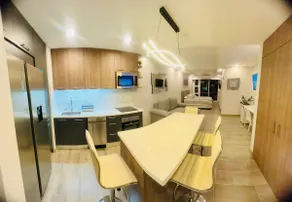 Elegant Apartment 6-12 near the Airport. - Image 1