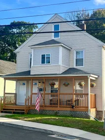 Stylish Groton Retreat Near Mystic & Casinos - Image 3