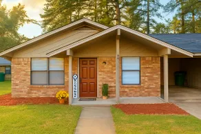 Southern Comfort – 2BR/2BA Texarkana Charm - Image 2