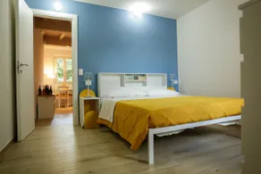 Bright Hall apartment Reggio Emilia Centro Storico - Image 3